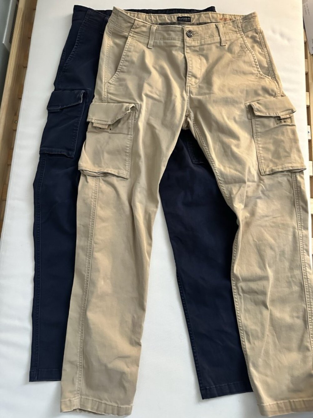 Dockers Men's Tapered Fit Slim Cargo Pants 32x32 Navy Khaki Bundle
